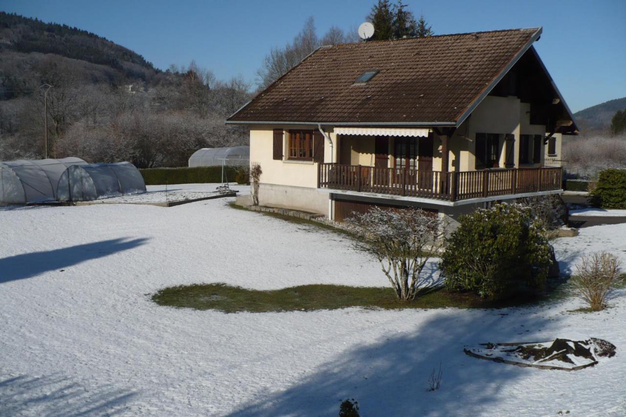 Les Jumeaux Apartment Granges-sur-Vologne Exterior photo
